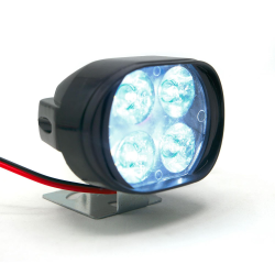 FARO AUXILIAR 4 LEDS LUZ BLANCA CON ALTA/BAJA Y ESTROBO