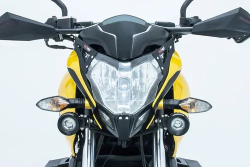 PROTECTOR DE FARO FIRE PARTS P/ PULSAR 200NS PULSAR 150NS (POLICARBONATO)