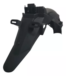 SALPICADERA TRASERA CRYPTON T 110 COLOR NEGRO
