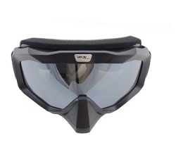 GOGGLES IRON RACING PREMIUM C/PROTECTOR COLOR NEGRO MATE VISOR CARETA