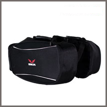JGO ALFORJAS BKR TACK SINTETICA COLOR NEGRO
