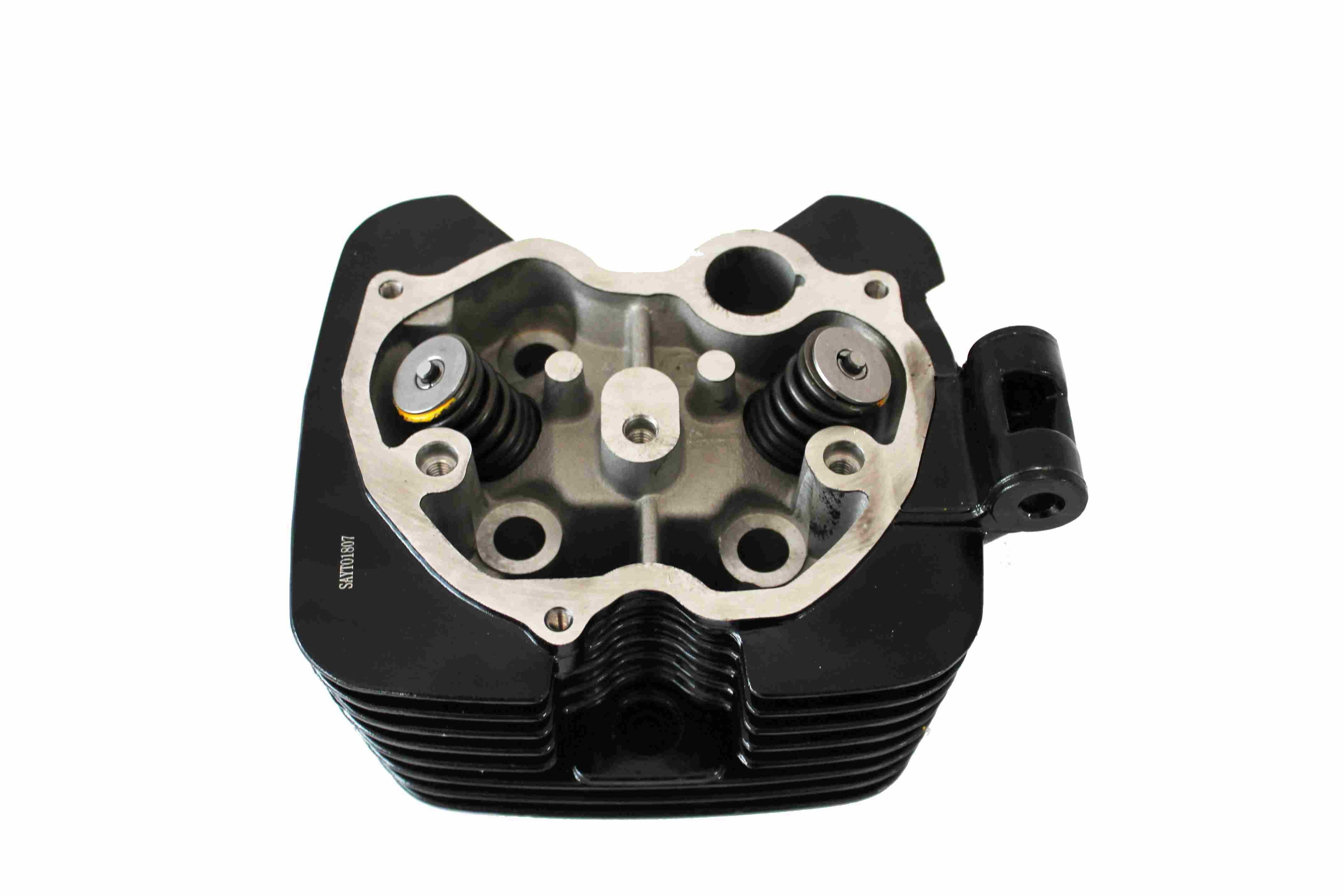 CABEZA DE CILINDRO COMPLETA P/ DM 200 TC 200 XEVERUS 250 CULATA