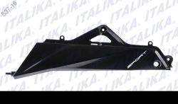 CUBIERTA DECORATIVA IZQ FT 250TS COLOR NEGRO TAPA