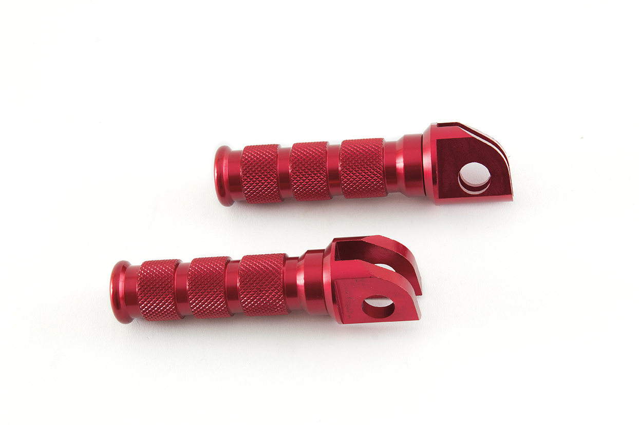 POSAPIE TRASERO DEPORTIVO COLOR ROJO ALUMINIO PISAPIE PISADERA